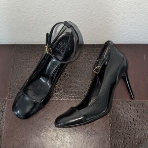 Tory Burch Layne Leather Black Pumps Size 9.5